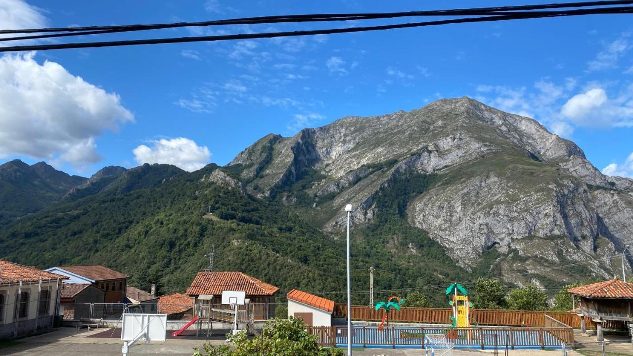 Hotel La Cuna Del Sella Oseja de Sajambre Exteriér fotografie