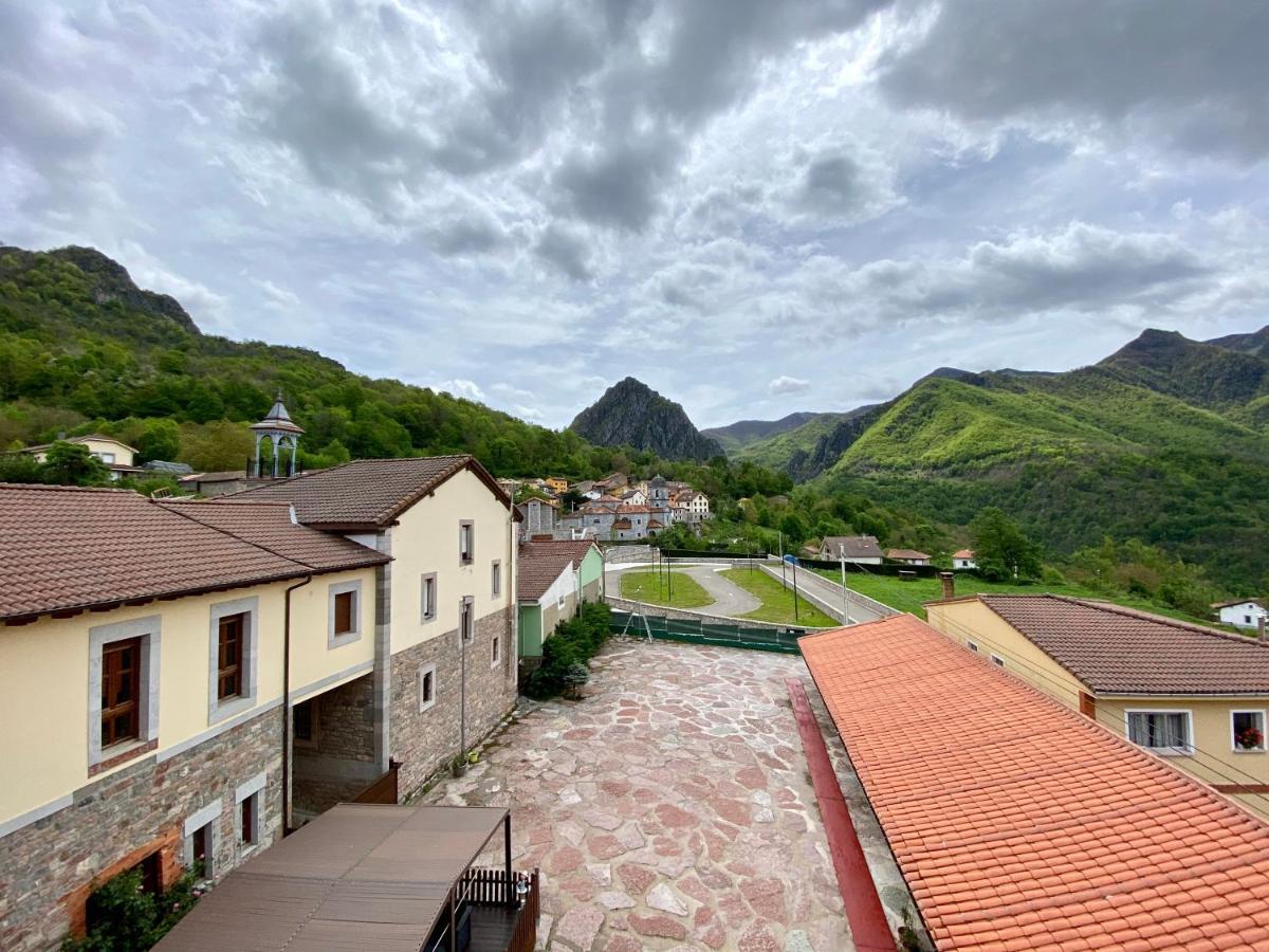 Hotel La Cuna Del Sella Oseja de Sajambre Exteriér fotografie