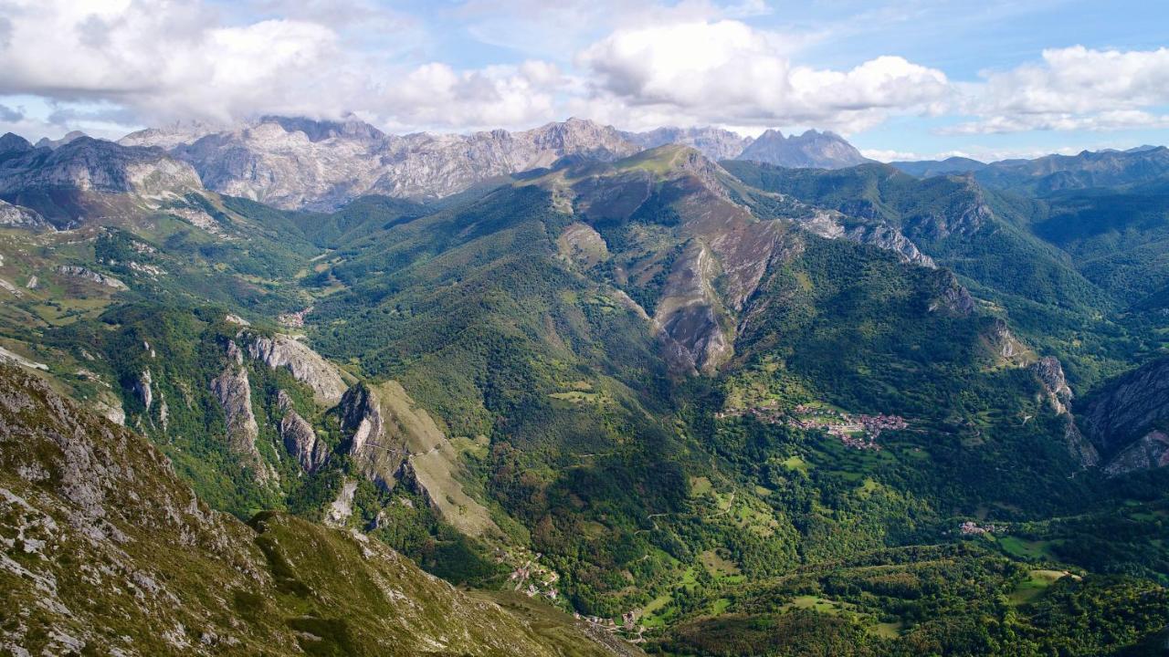 Hotel La Cuna Del Sella Oseja de Sajambre Exteriér fotografie